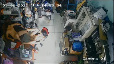 Cô vợ người chồng quan hệ nhau trong của hàng máy tính