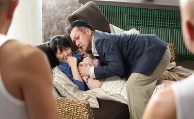 Chồng yêu có sở thích quái lạ là “bị người vợ cắm sừng”